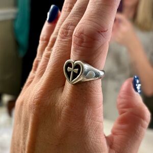 James Avery Eternal Heart with Cross Ring